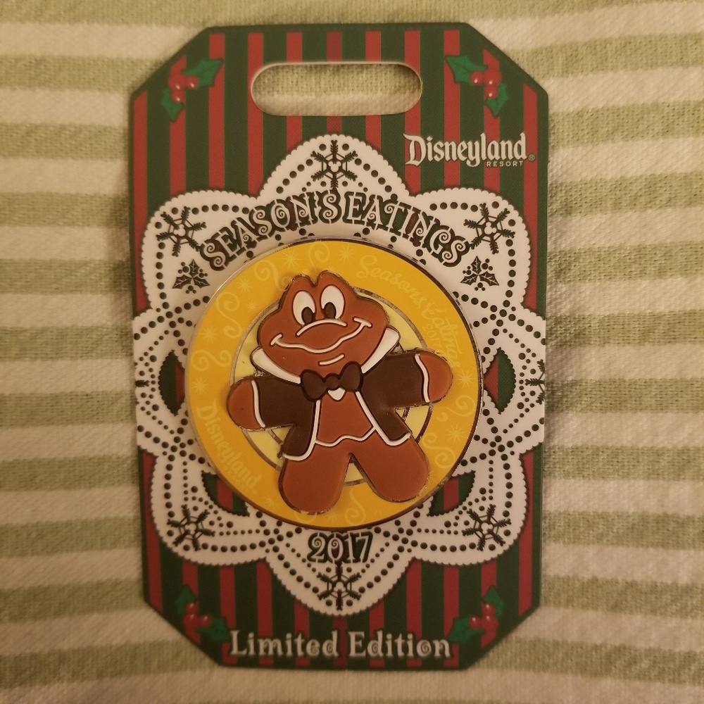 Disneyland Resort 2017 Seasons Eatings Pin